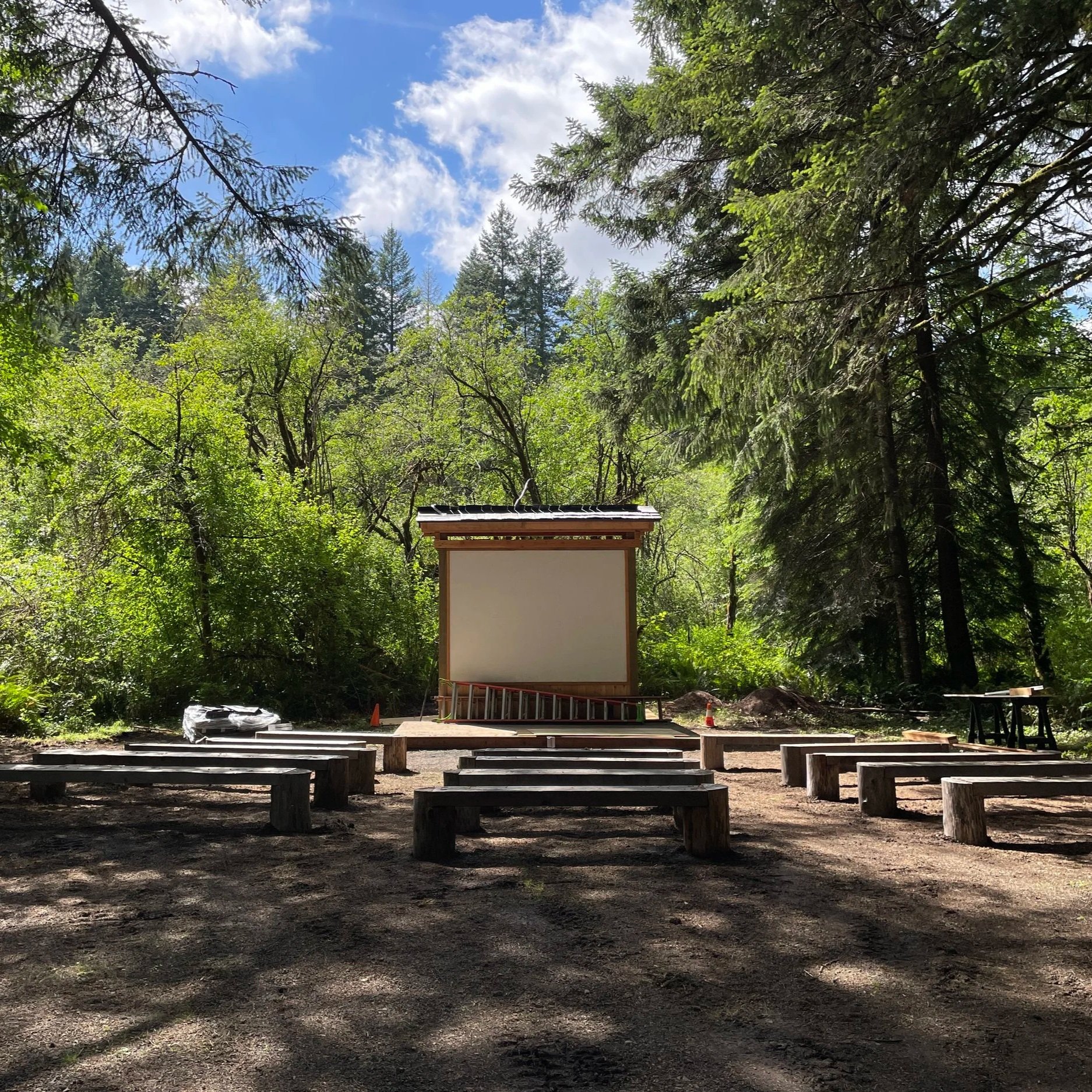 Campground Programs
Come see the new and improved amphitheater funded by Friends. You don't have to be camping to enjoy these fun, informative programs! Schedules are listed on the website here .