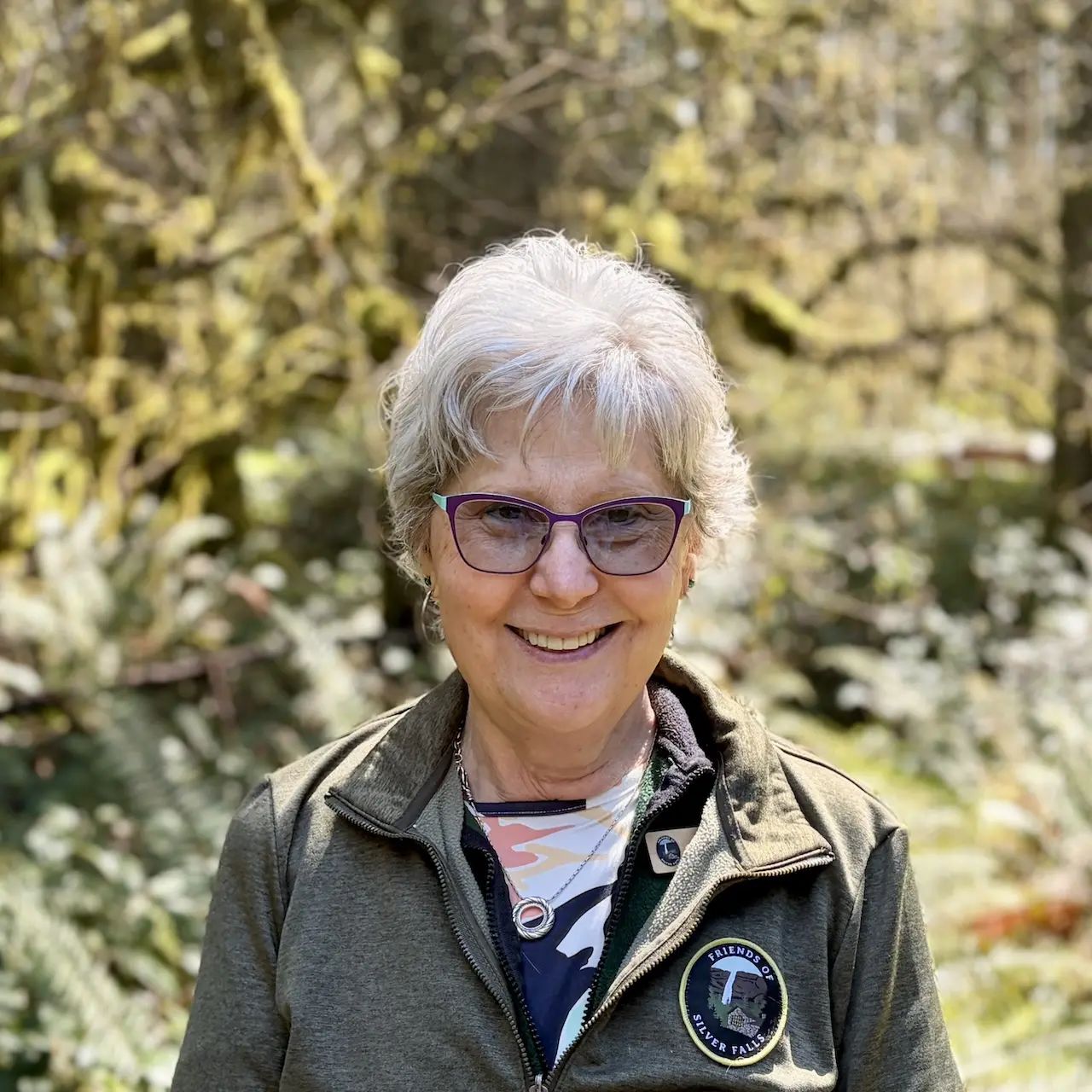 Phyllis Bond